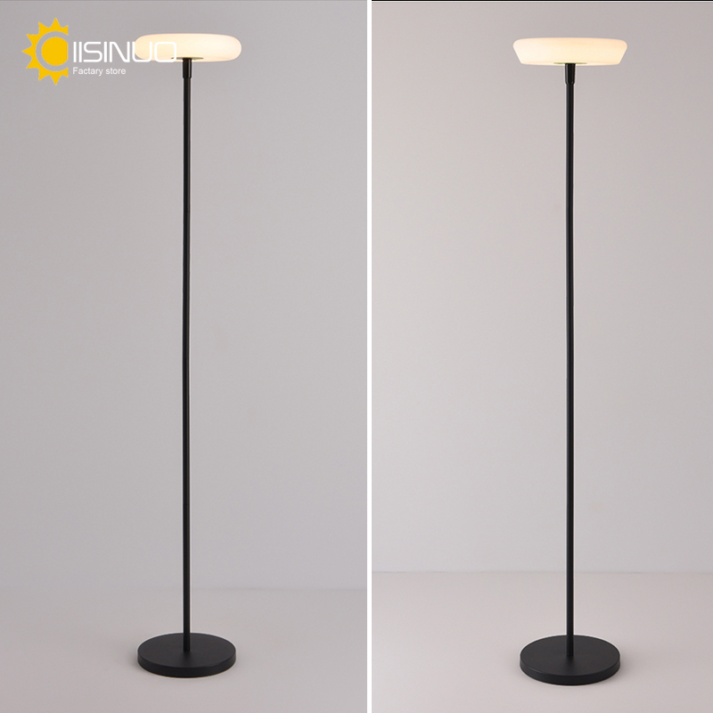 Lampada da terra per esterni L - Pool Light Solar Rechargeable recensione e prezzo