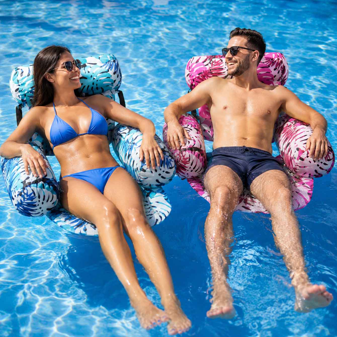 1 Pezzo Sedia Galleggiante Gon - Pool Lounger Inflatable recensione e prezzo
